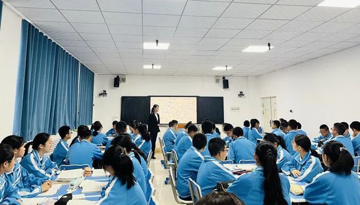 西安高级中学持续开展合作学习专项培训