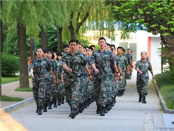 西安市第八十五中学2023年“国防人才预备班”火热启动啦！