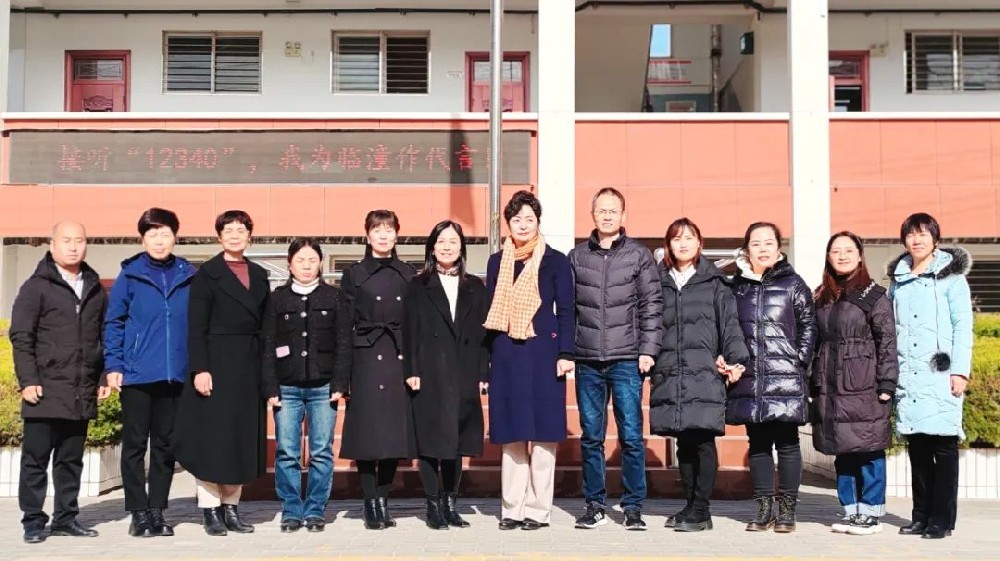 西安市第二十六中“名校+”共同体组织骨干教师赴临潼代王初级中学开展教学管理经验交流